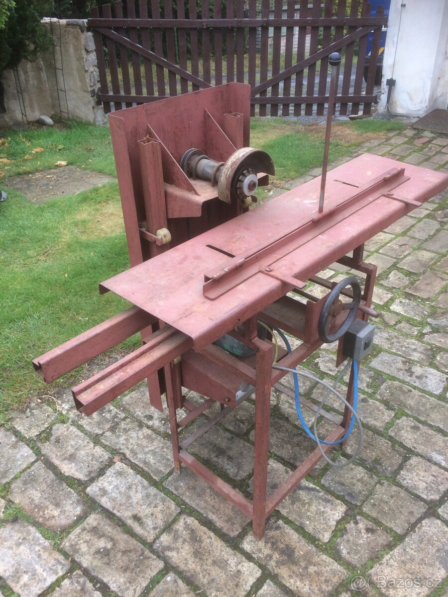 truhlářská frézka - 2