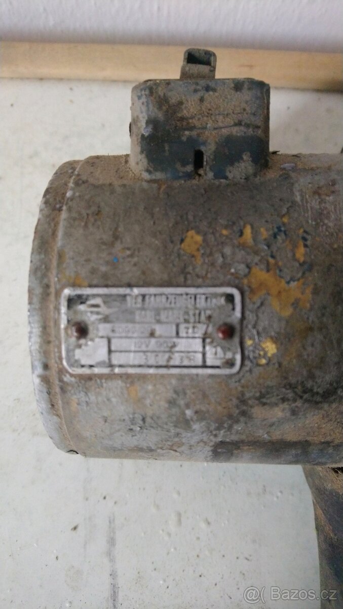 Multicar M22 dynamo - 2