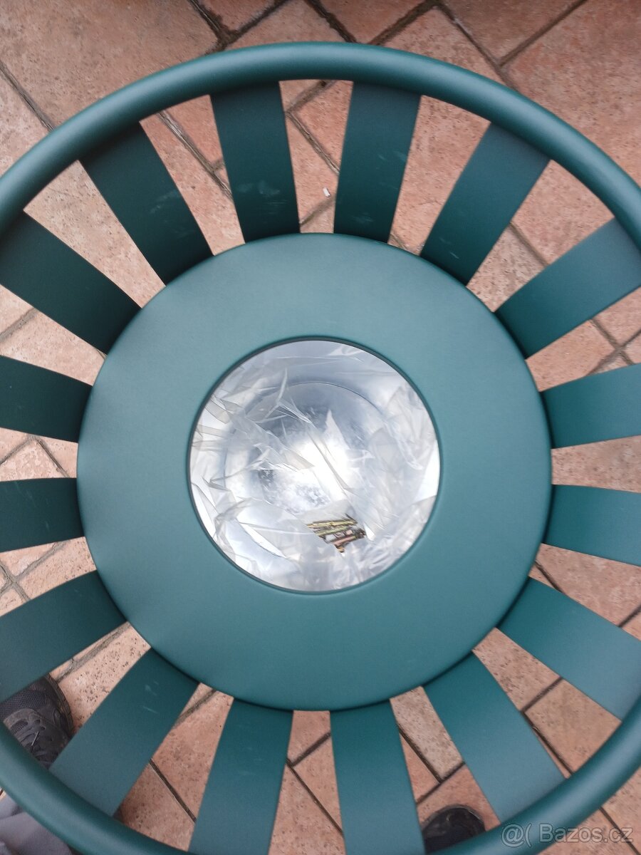 Odpadkový koš. - 2