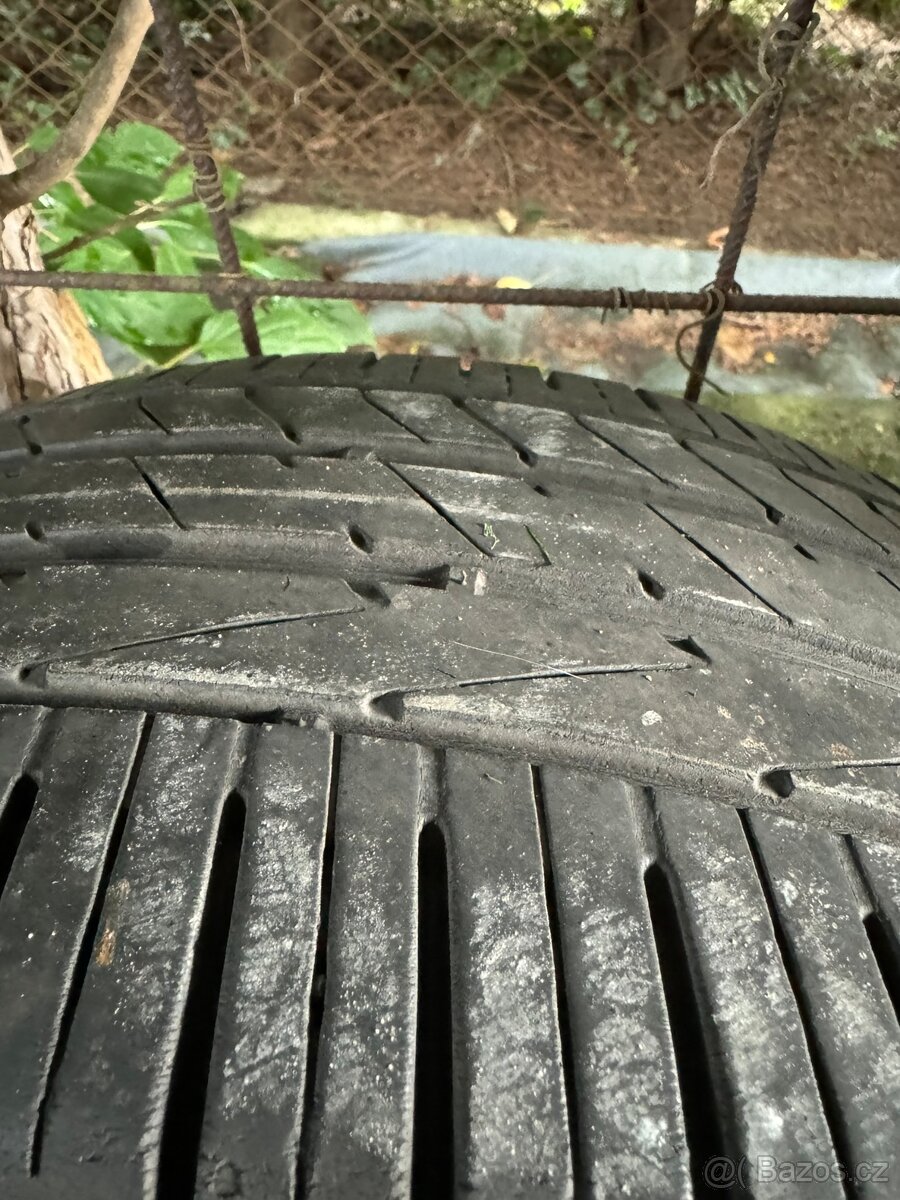 Letní pneu Hankook ventus s1 evo2 245/45 r19 - 2