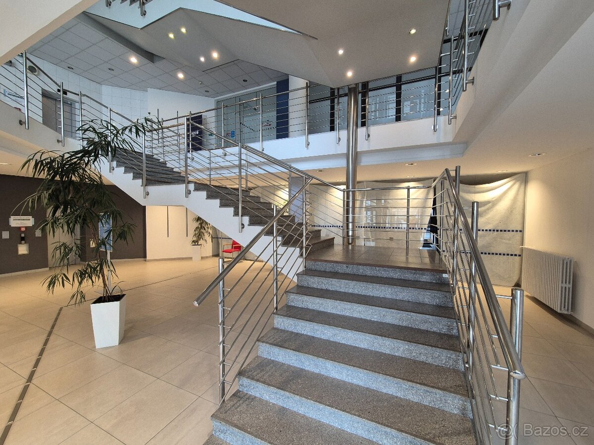 Šance pro vaše podnikání v centru Zlína - 2