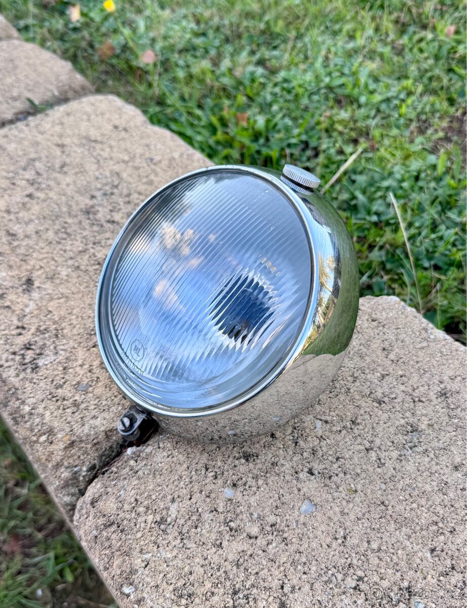 Jawa ČZ kývačka, pullitr, ČZ - přední světlo - 2