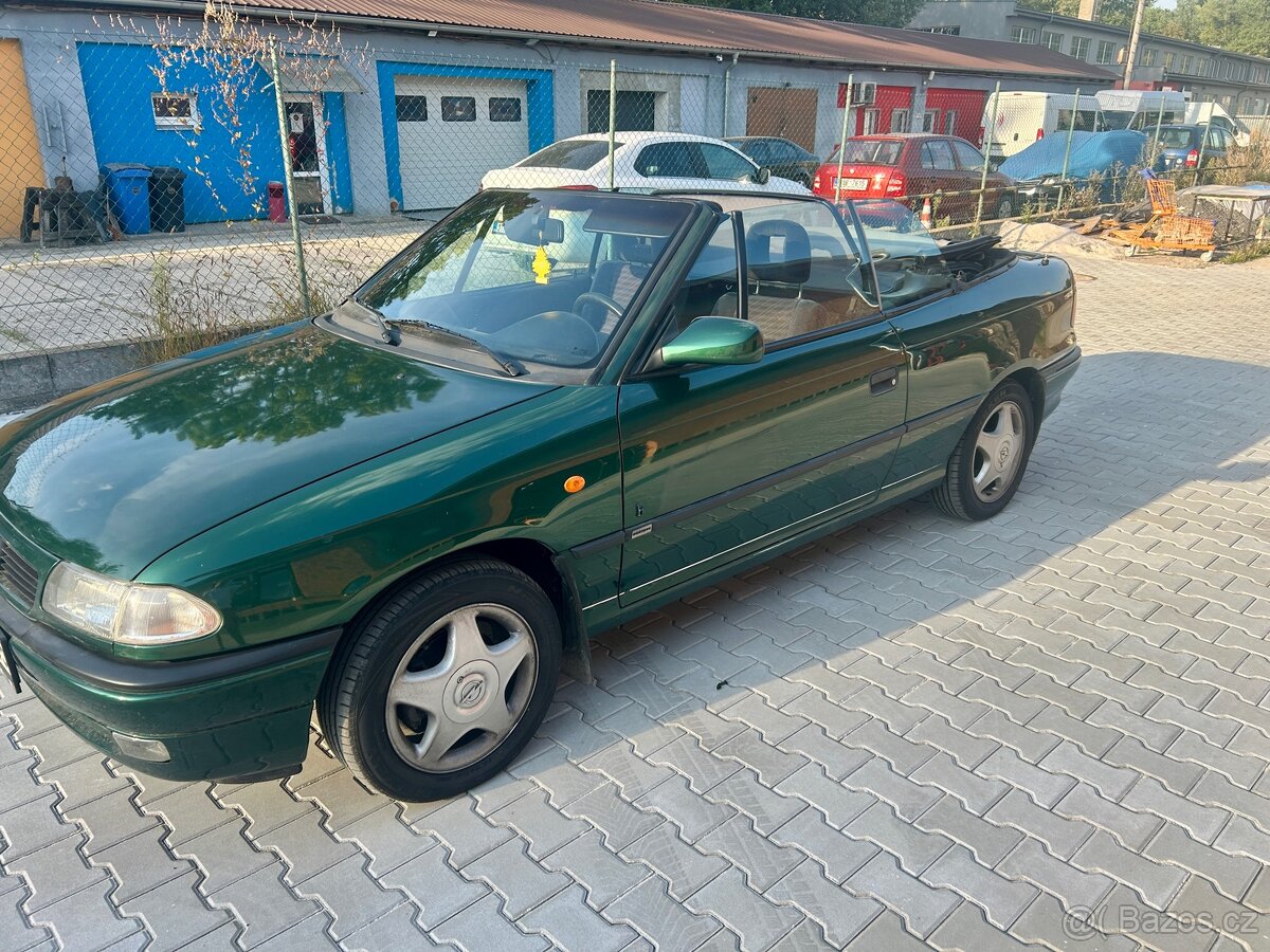Opel Astra f Cabrio Bertone - 2