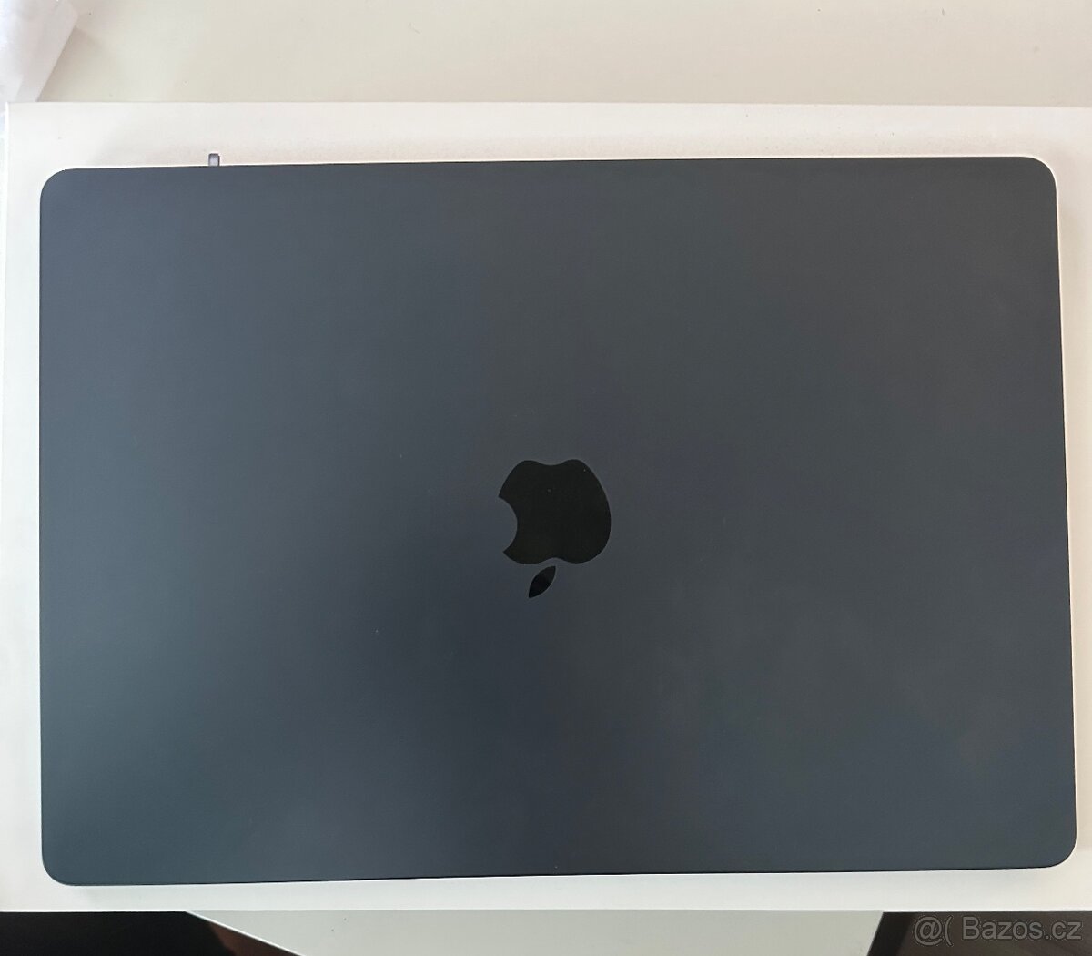 MacBook Air 15" M4 2025 Temně Inkoustový - 2