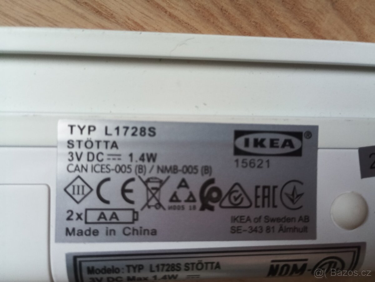 Pohybové světlo do skříně IKEA, na baterie. - 2