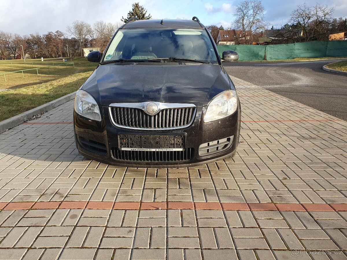Škoda Roomster 1.4i nová stk - 2