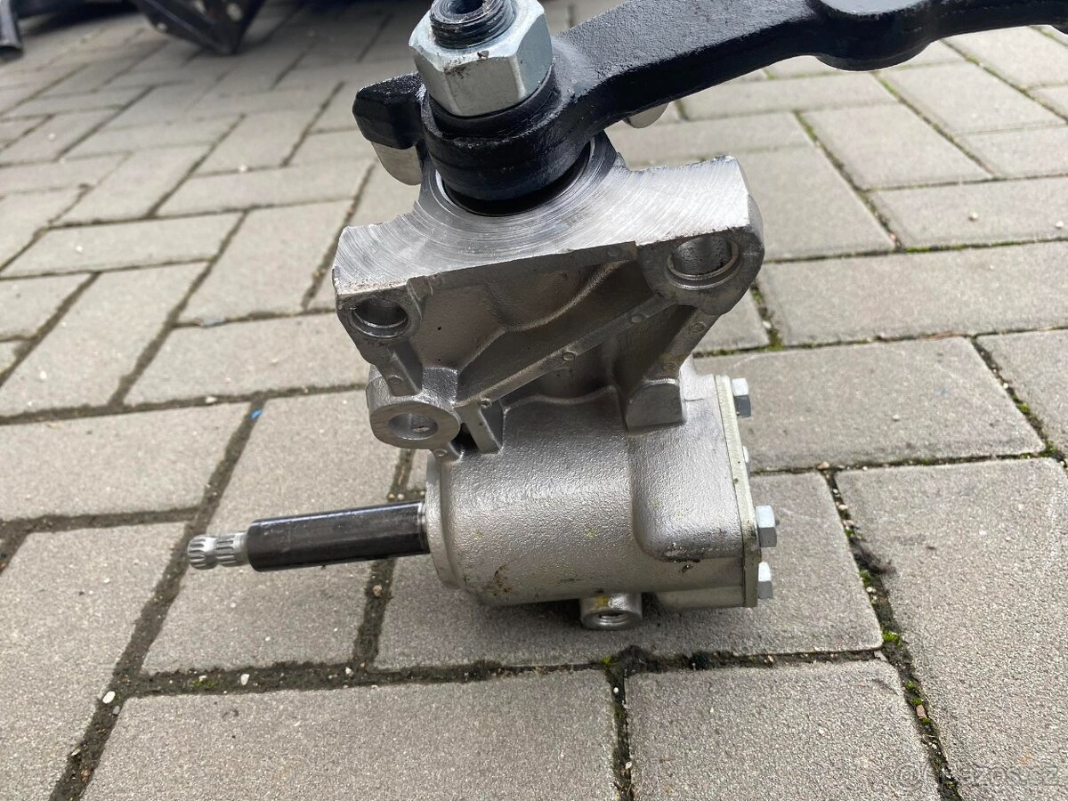 Lada Niva 2121,skřínka řízení,Tel 608 445 411 - 2