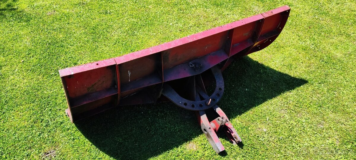 Shrnovací radlice na sníh - 2