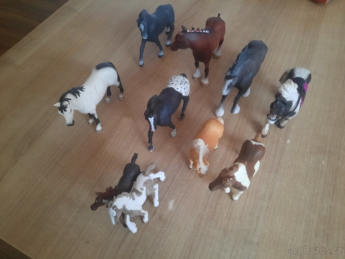 Schleich koně - 2