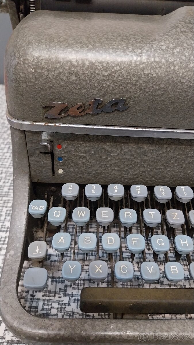 Psací stroj ZETA - 2