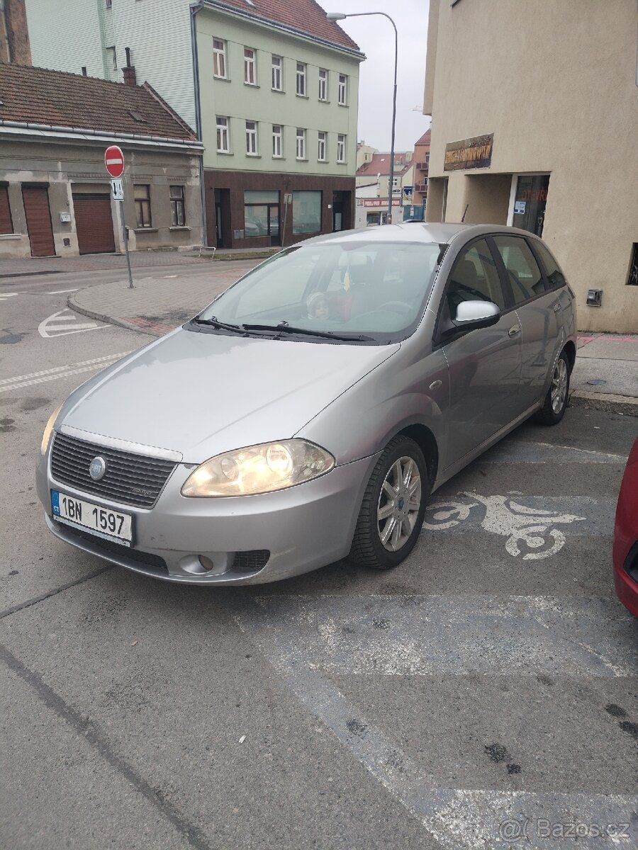 Fiat Croma 1.9 JTD - 2