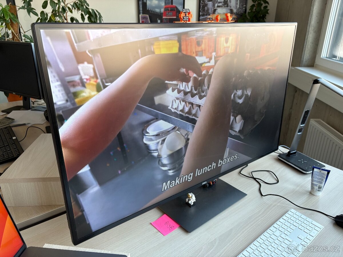 Dell U4320Q 42.5" - 2