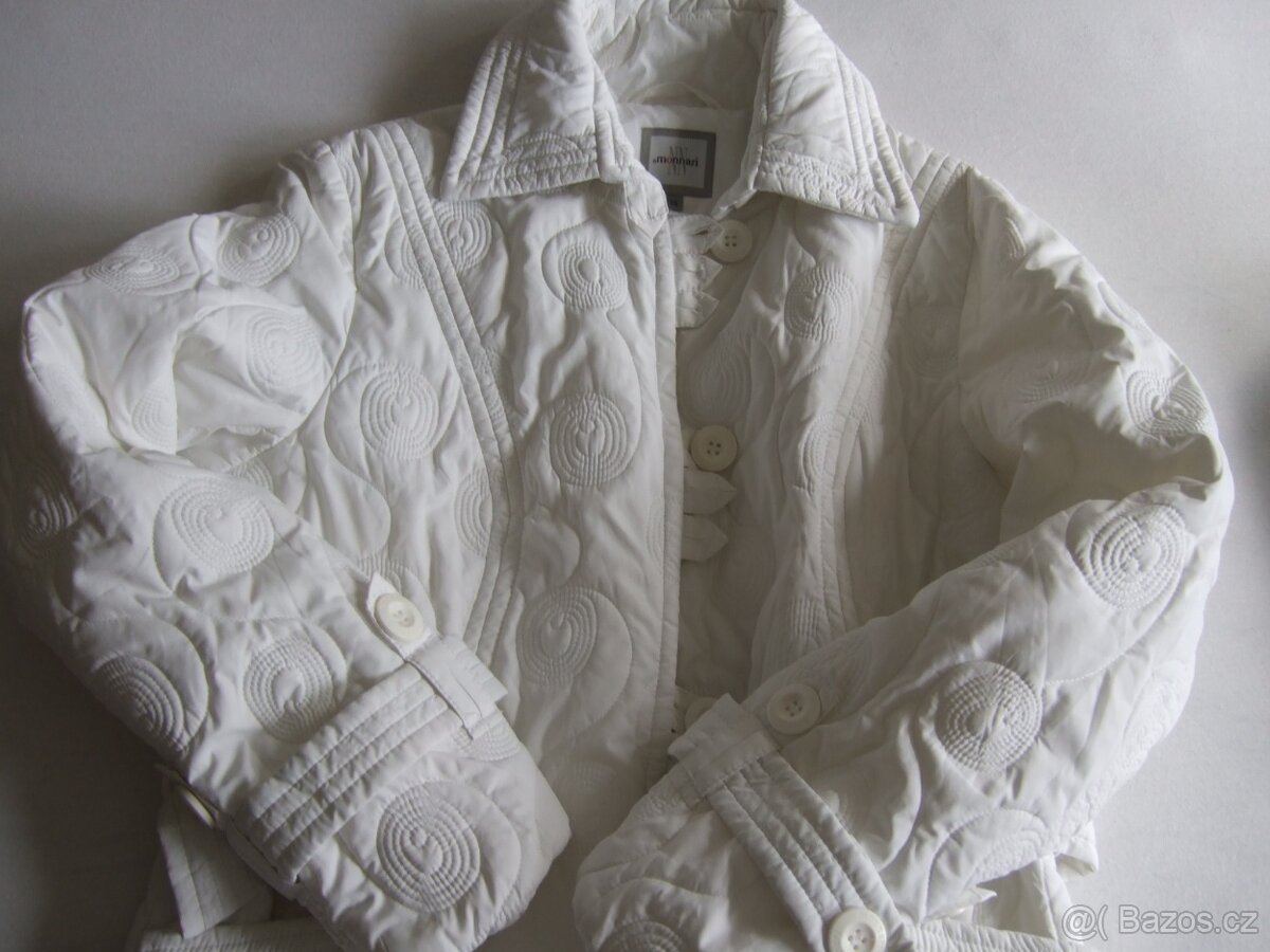 Kabátek bílý - 2