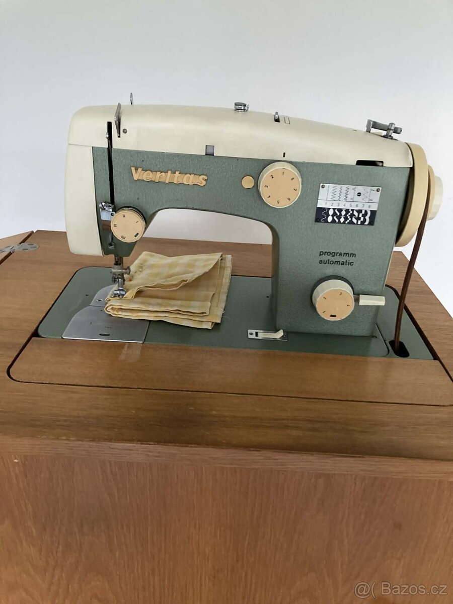 Šicí stroj VERITAS - 2