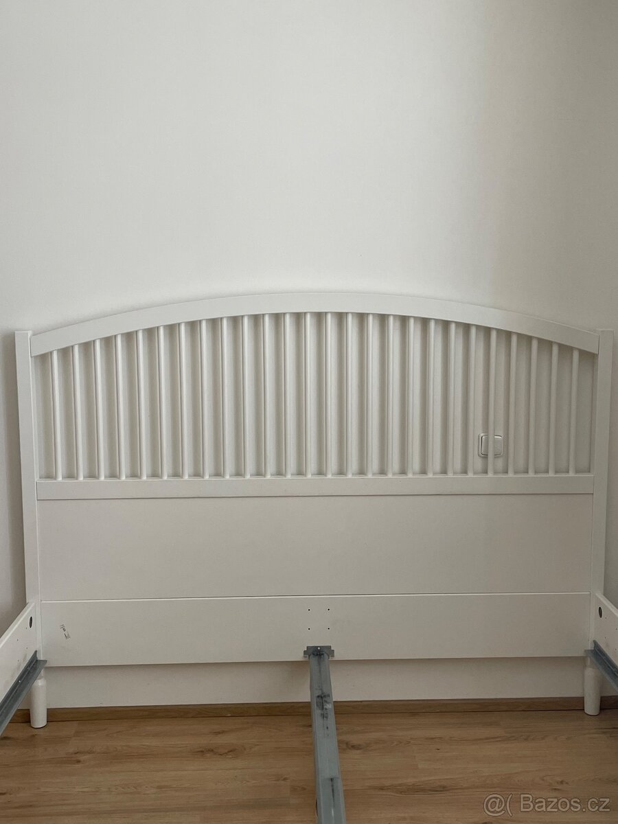 Rám postele IKEA - 2