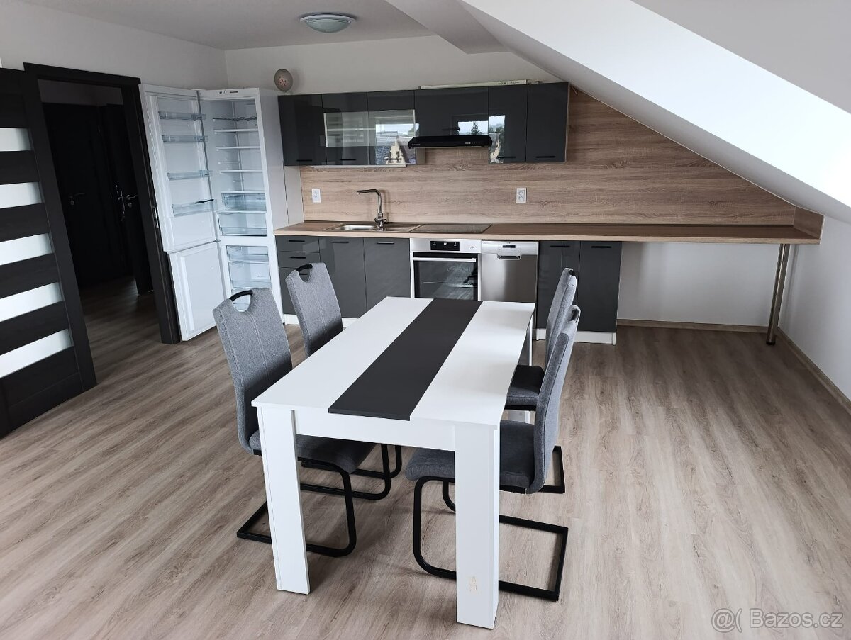 Pronájem bytu 3kk - 2