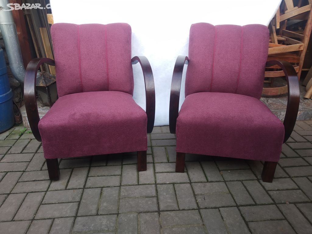 Křesla J.Halabala. - 2