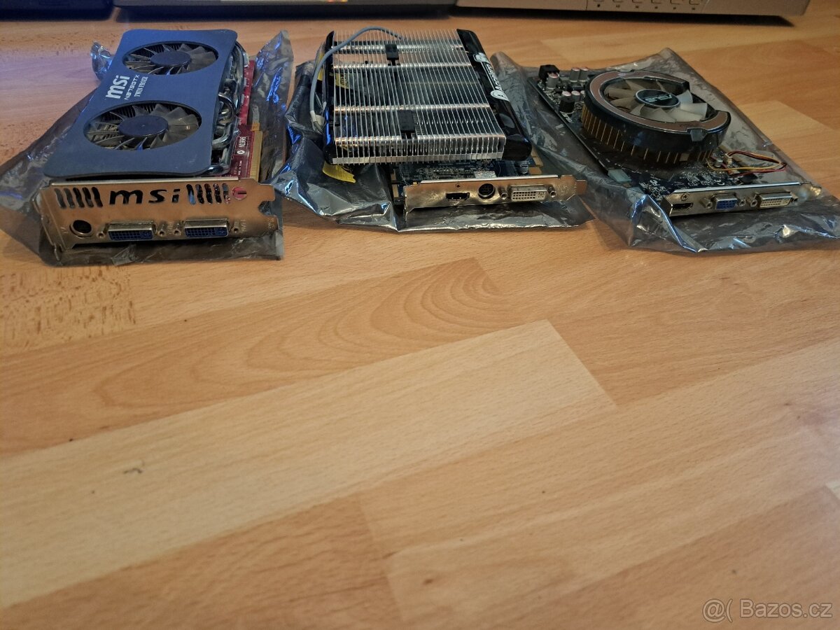 Grafické karty (MSI, Sapphire, ASUS) - 2