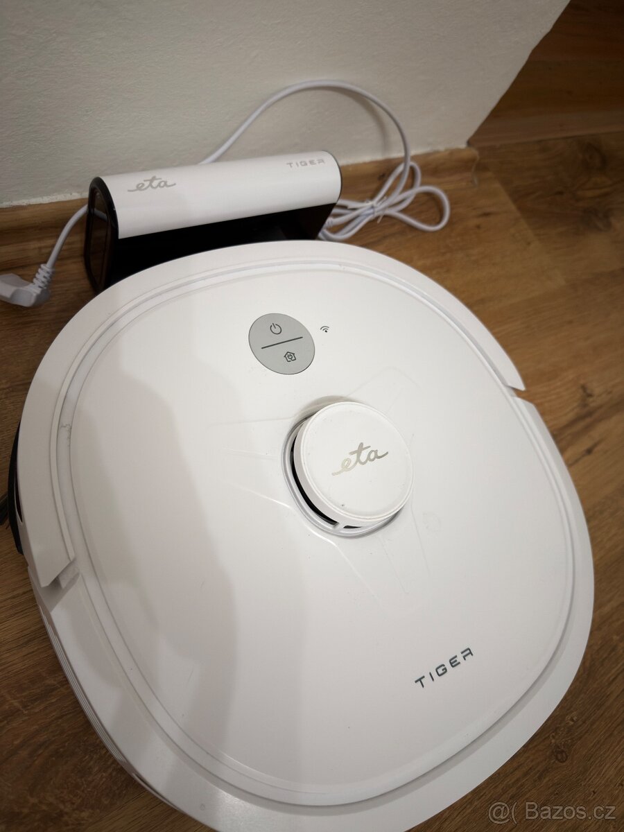 Robotický vysavač ETA tiger 4242 - 2