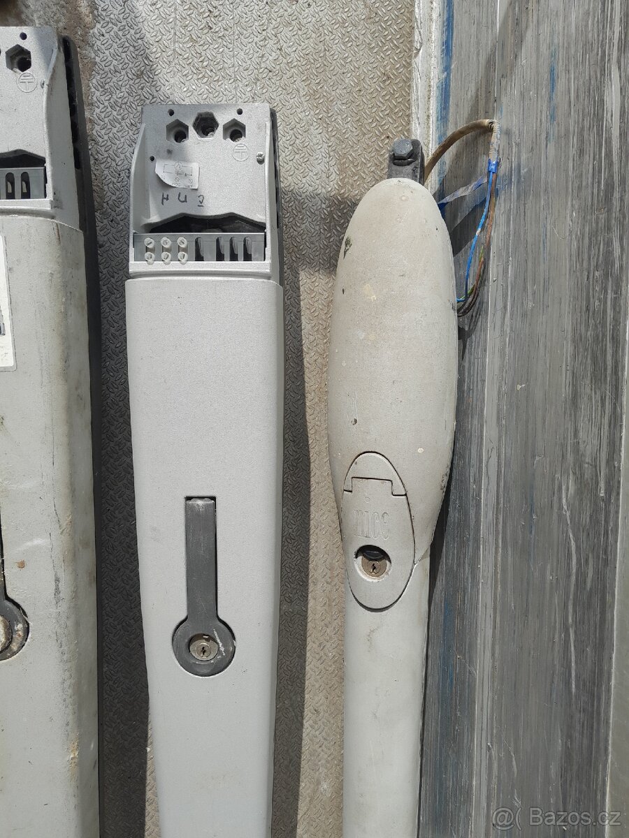Pohony pro automatické brány - Funkčnost Neznámá - 2