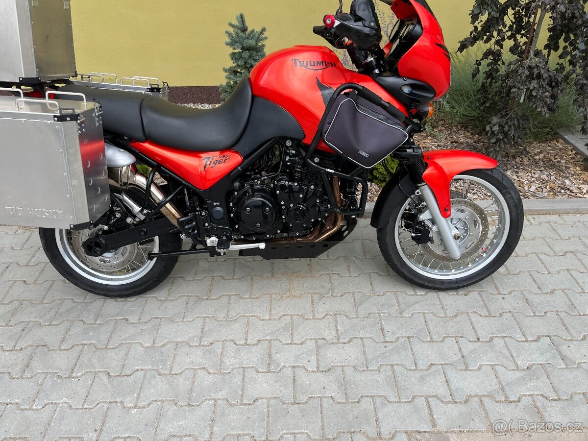 Triumph Tiger 955i - 2