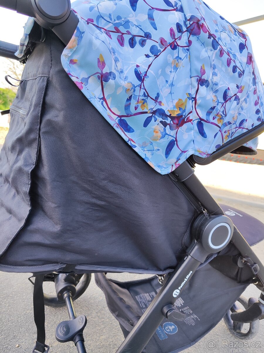 Kočárek petite&mars street - 2