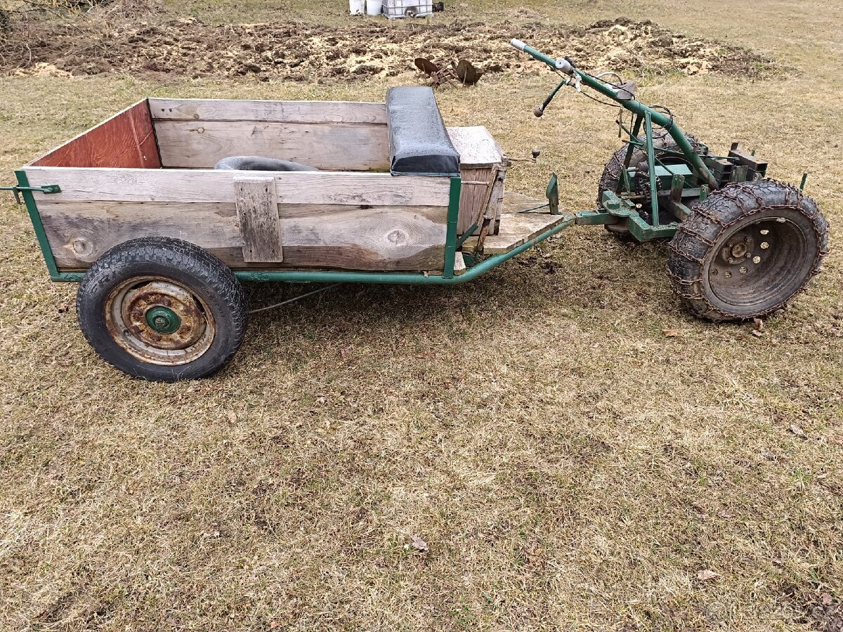 Fréza (malotraktor) bez agregátu + brzděný vozík - 2