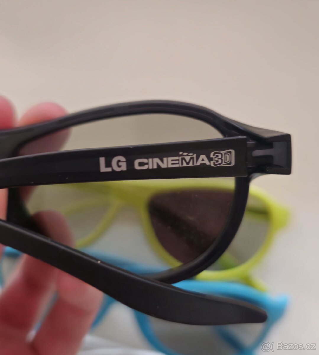 Set LG 3D brýlích AG-F315
- 2