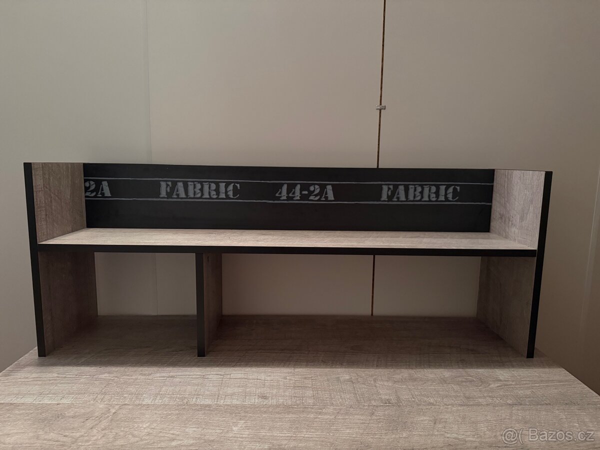 Psací stůl - 2