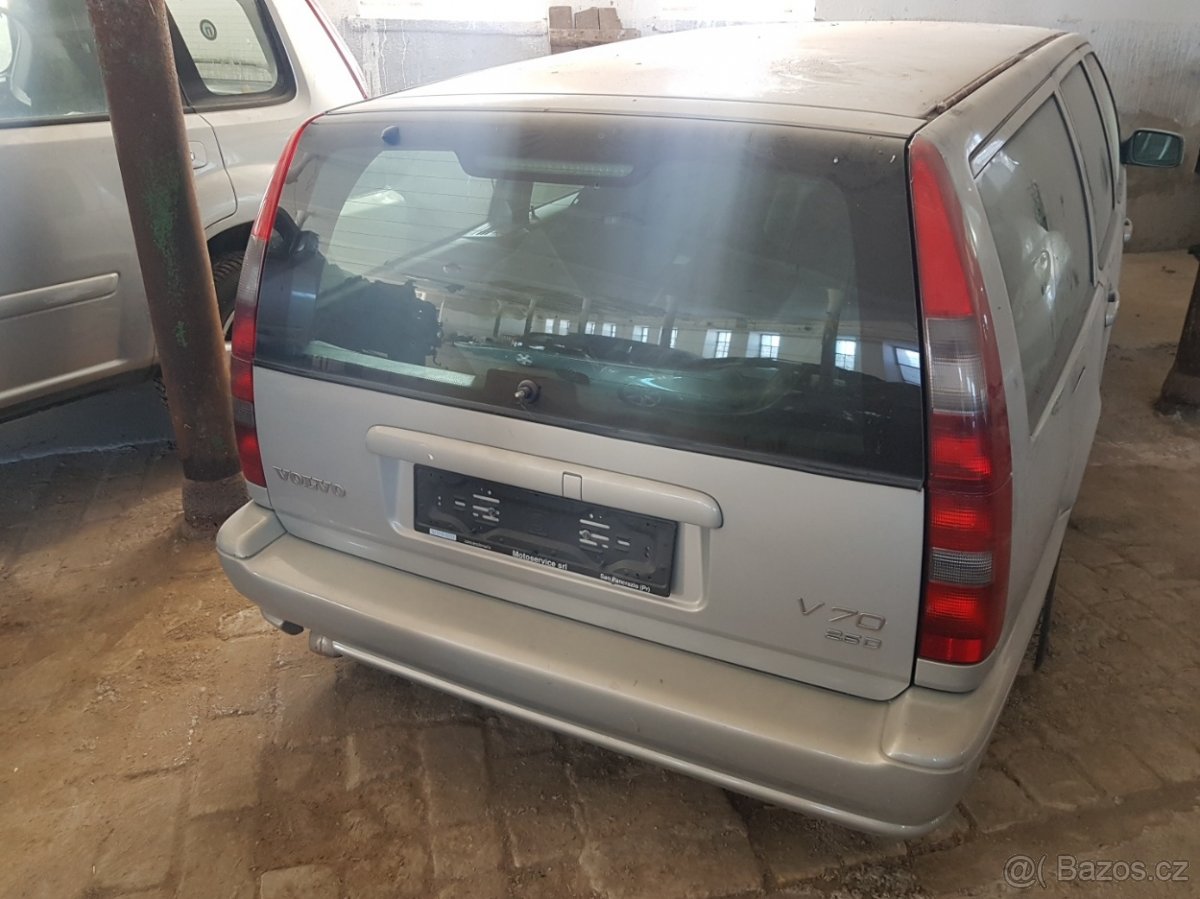 Volvo V70 2.5TDI - díly - 2