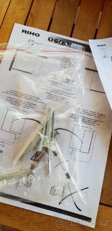 VANOVÁ ZÁSTĚNA RIHO SCANDIC S409
- 2