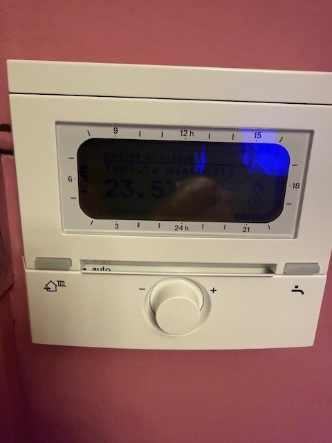 Prodám regulátor-termostat BOSCH(Junkers) FR 120 - 2