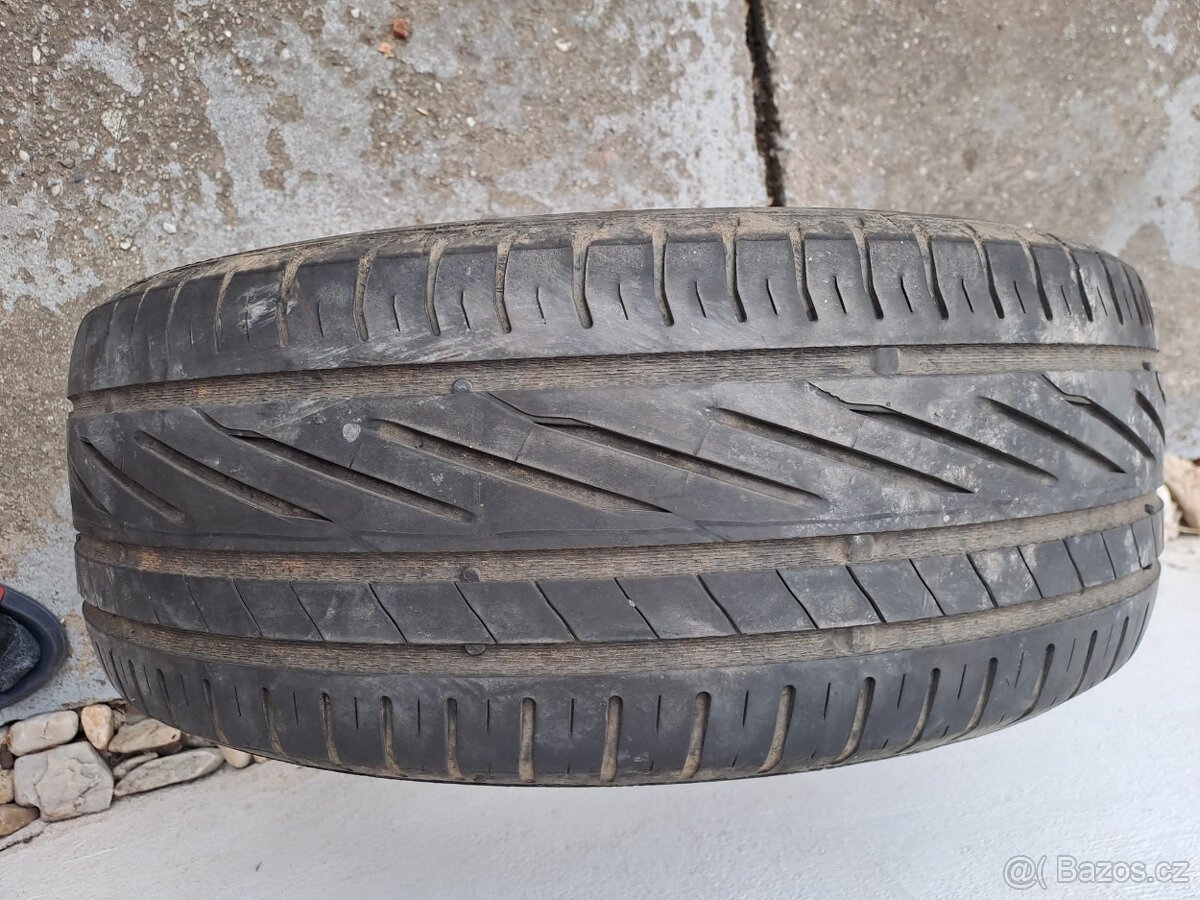letní pneu 205/55 R16 - 2