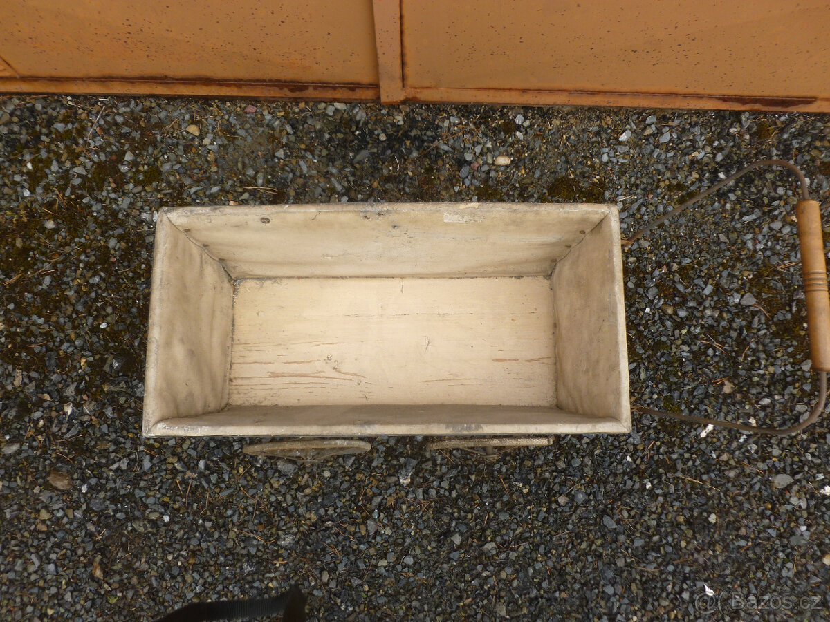 Starý kočárek - 2