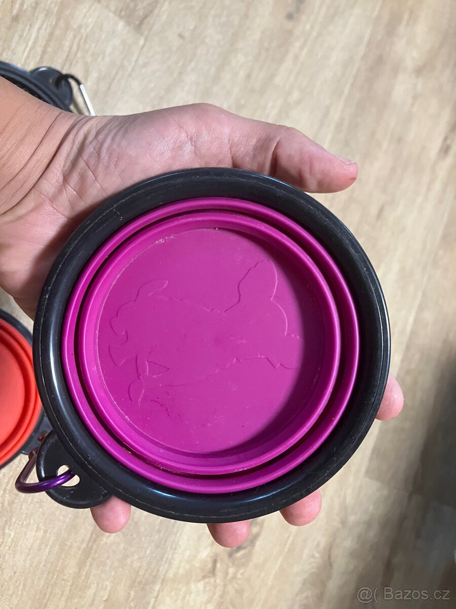 Skládací silikonová miska pro malého psa, kočičku - 2