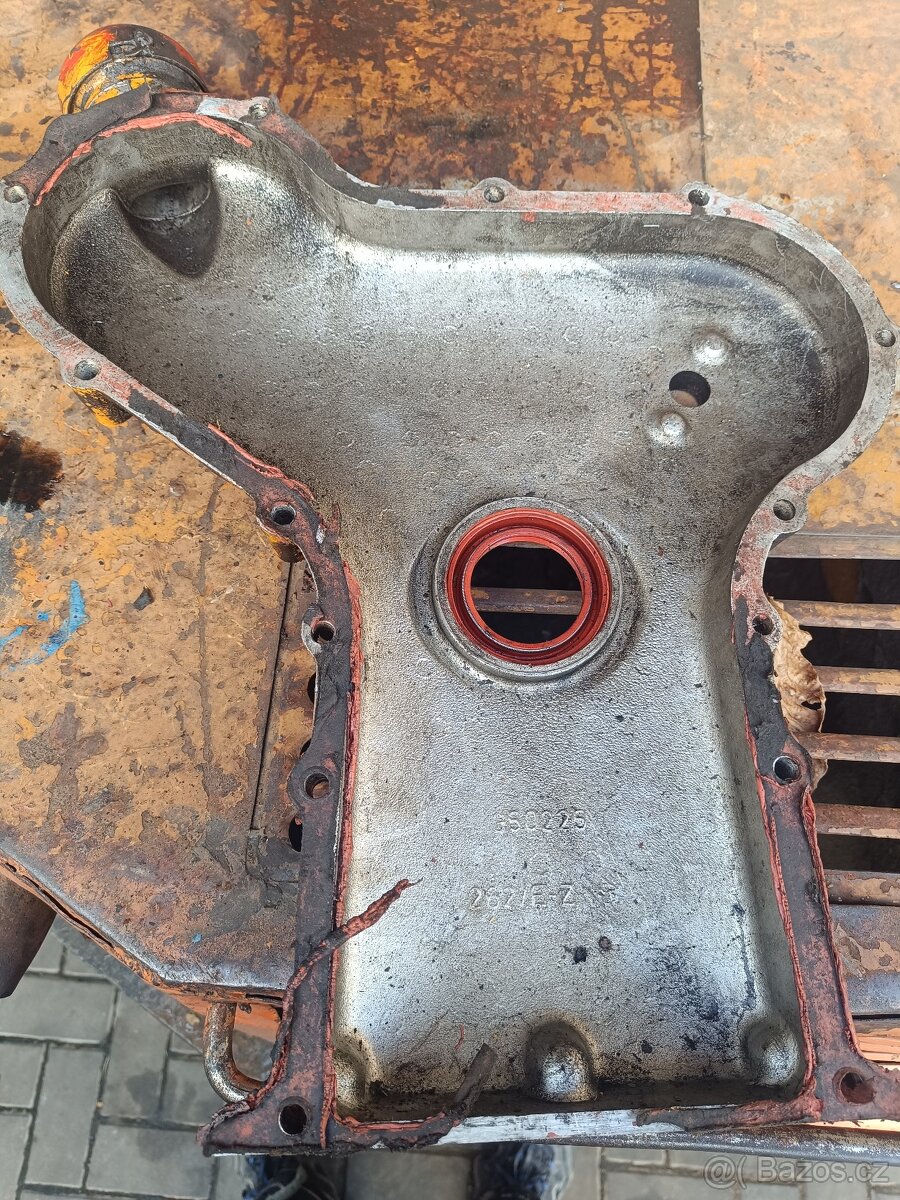 Přední víko zetor - 2