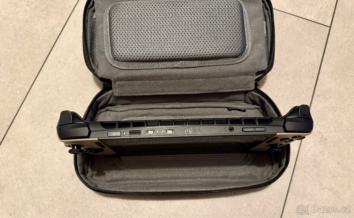 MSI Claw 8 AI+ A2VM-022CZ - 2