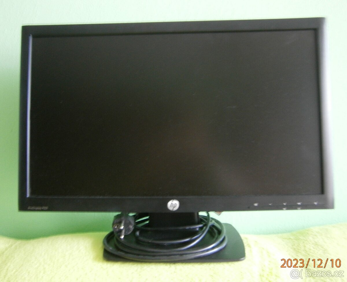 LCD monitor - 2