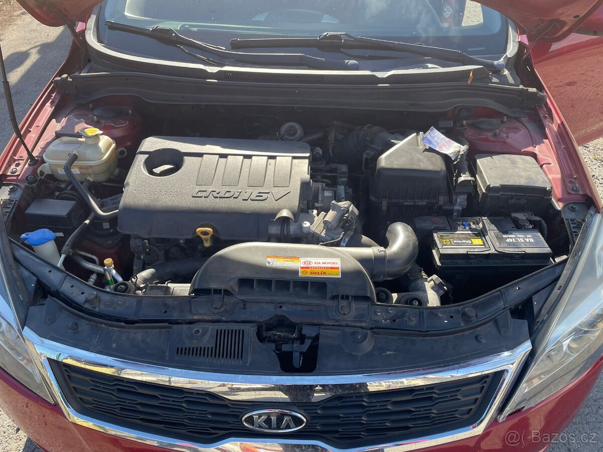 Kia ceed 85kw 1.6 dizel AO combi - 2