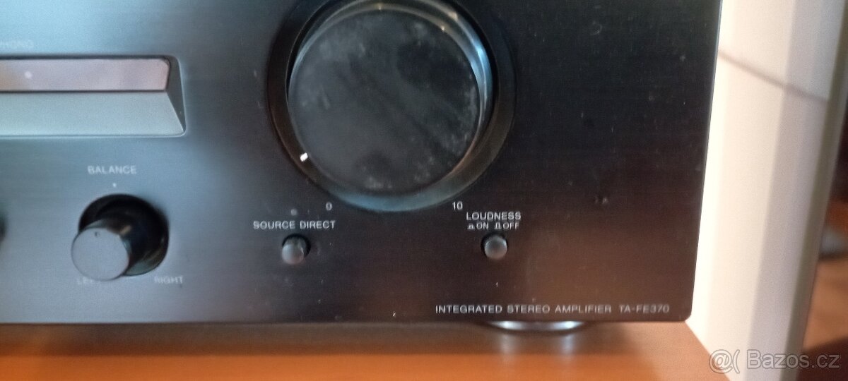 Prodám zachovalou sestavu SONY (typová řada 370) - 2