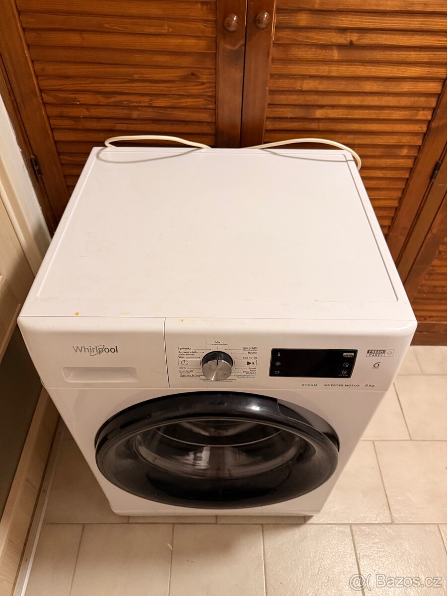 Pračka Whirlpool velká 60 cm - 2