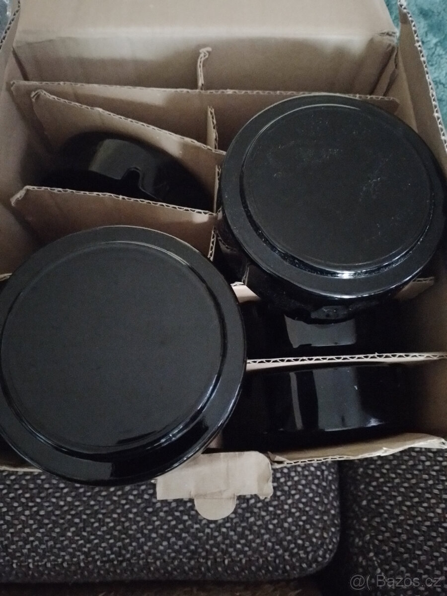 Popelníky sklo černé - 2