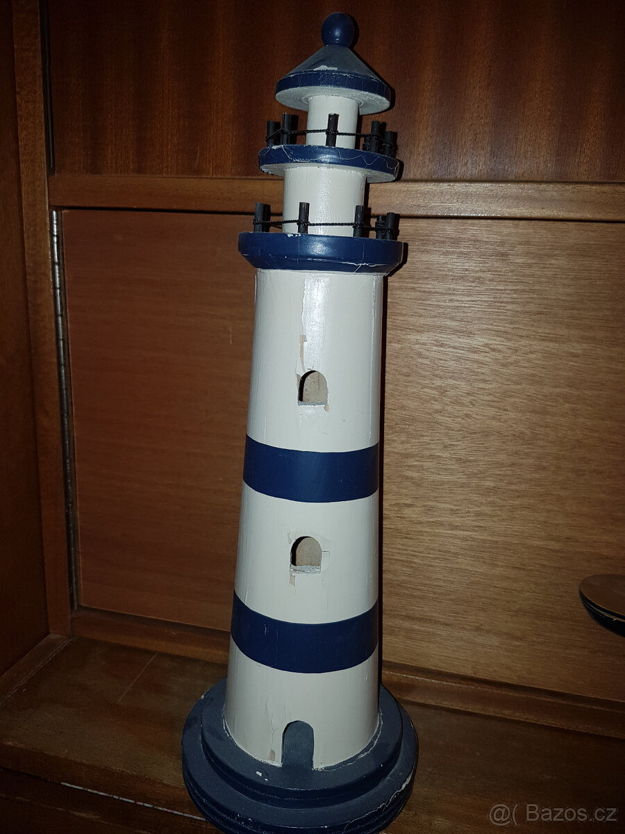 Dřevěný maják - 2