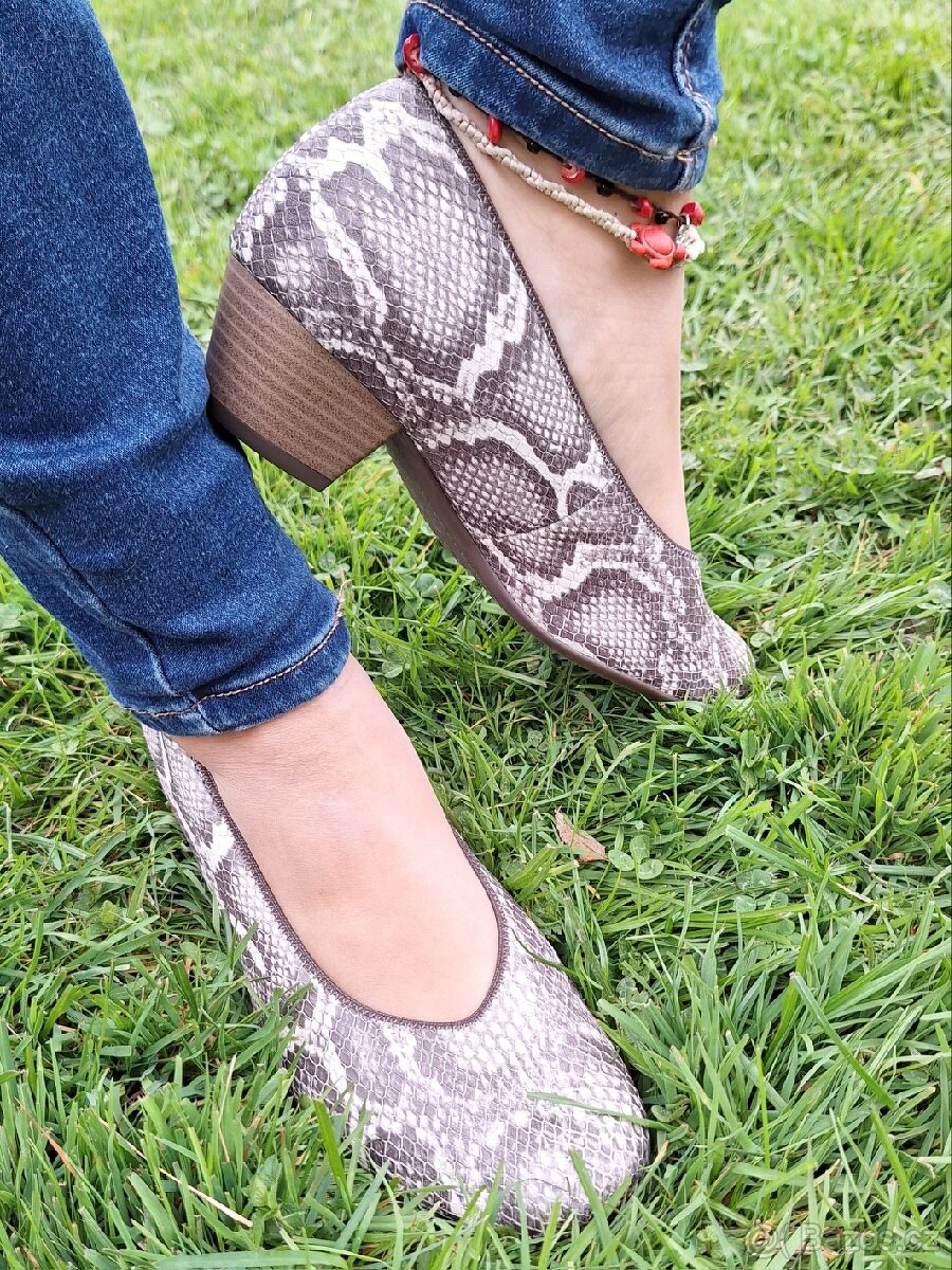 STYLOVÉ LODIČKY ARA vel. 39 - 2