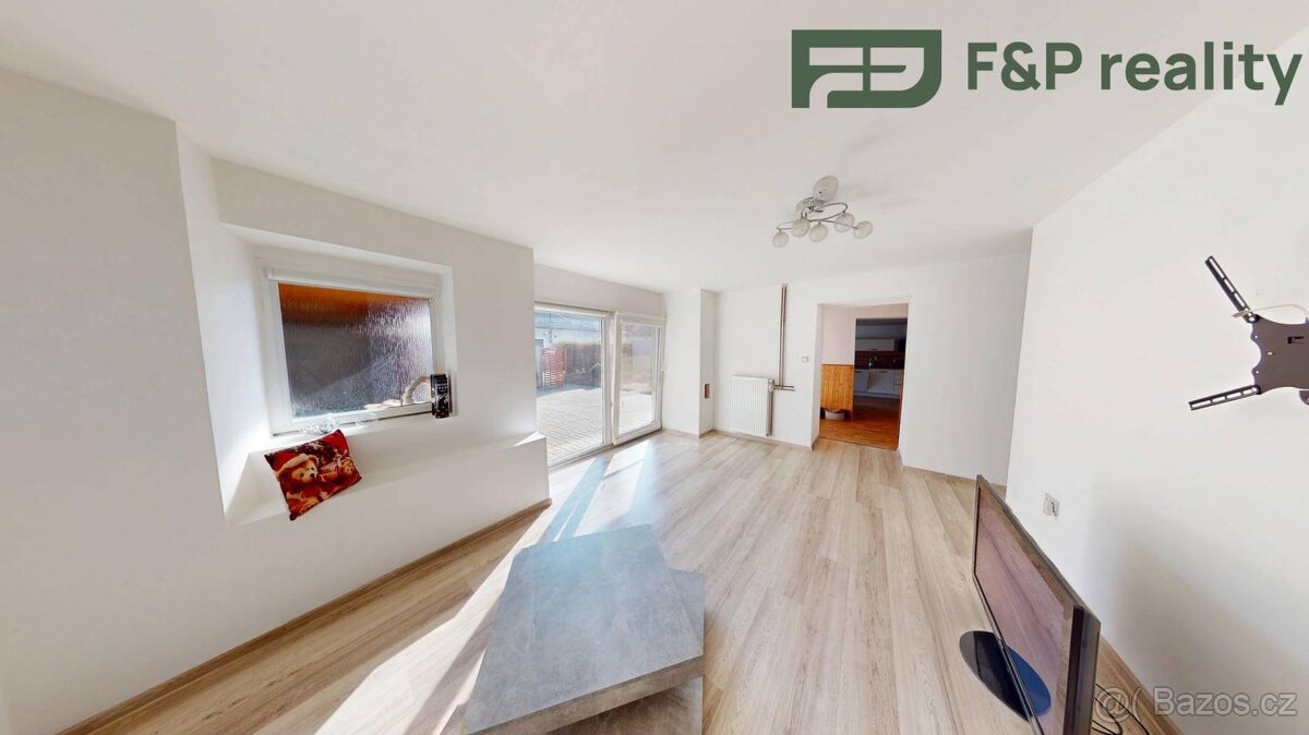 Prodej bytu, 2kk, 78 m2, Žleby - 2