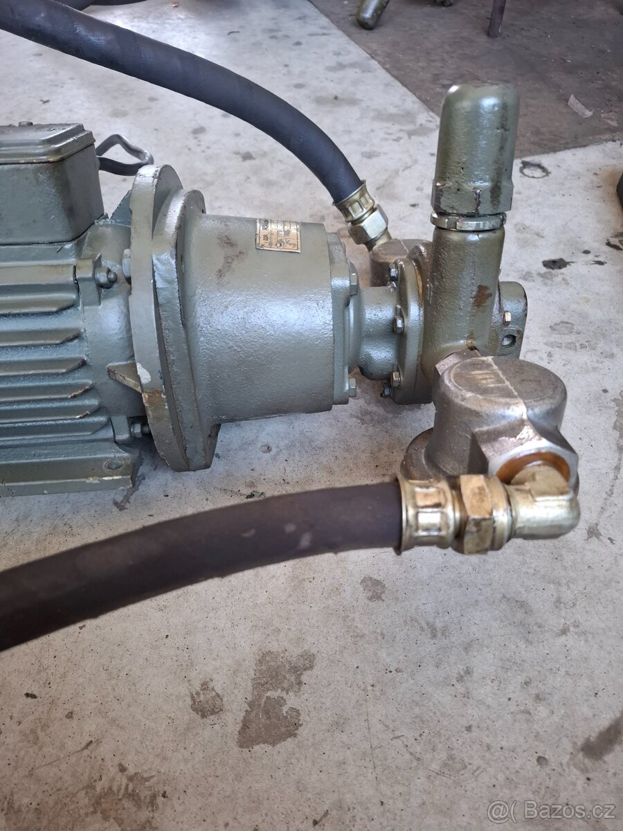 Čerpadlo na olej - 2