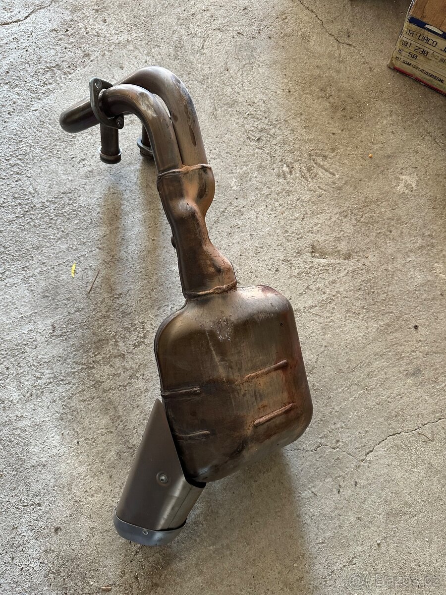 Výfuk Yamaha Mt 07 - 2