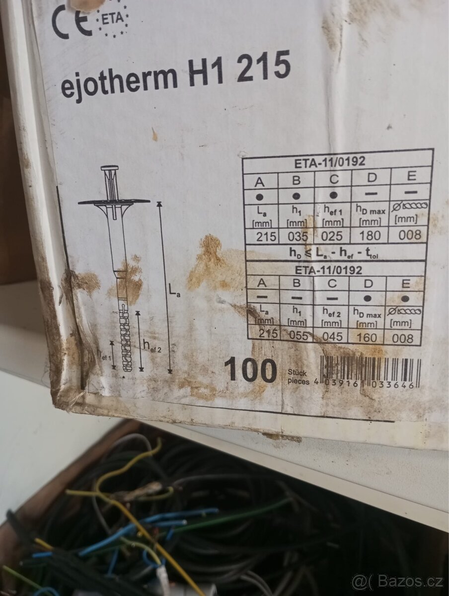 Fasádní hmoždinka - 2