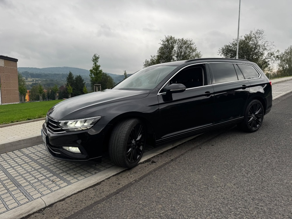 VW Passat B8.5 Variant 2.0TDI 140kW DSG - 2
