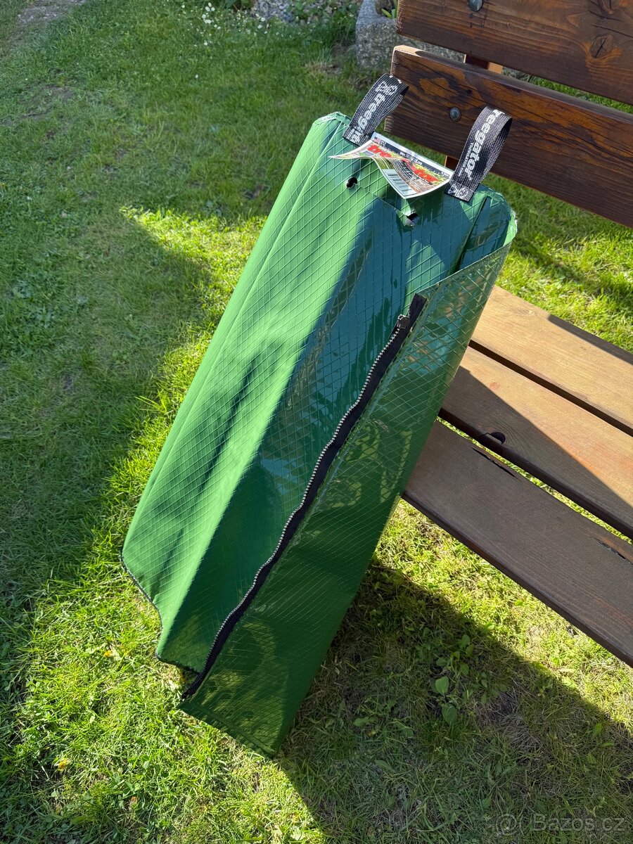 Zavlažovací vak ke stromům - 2